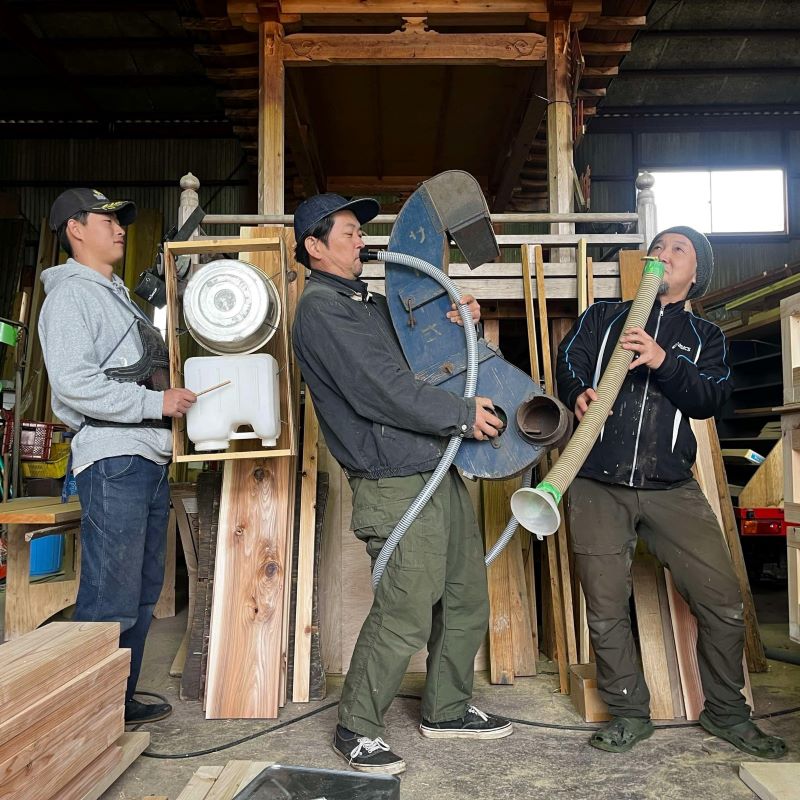 ワークショップ「Parade on Parade：”着る楽器”をつくってみよう！」